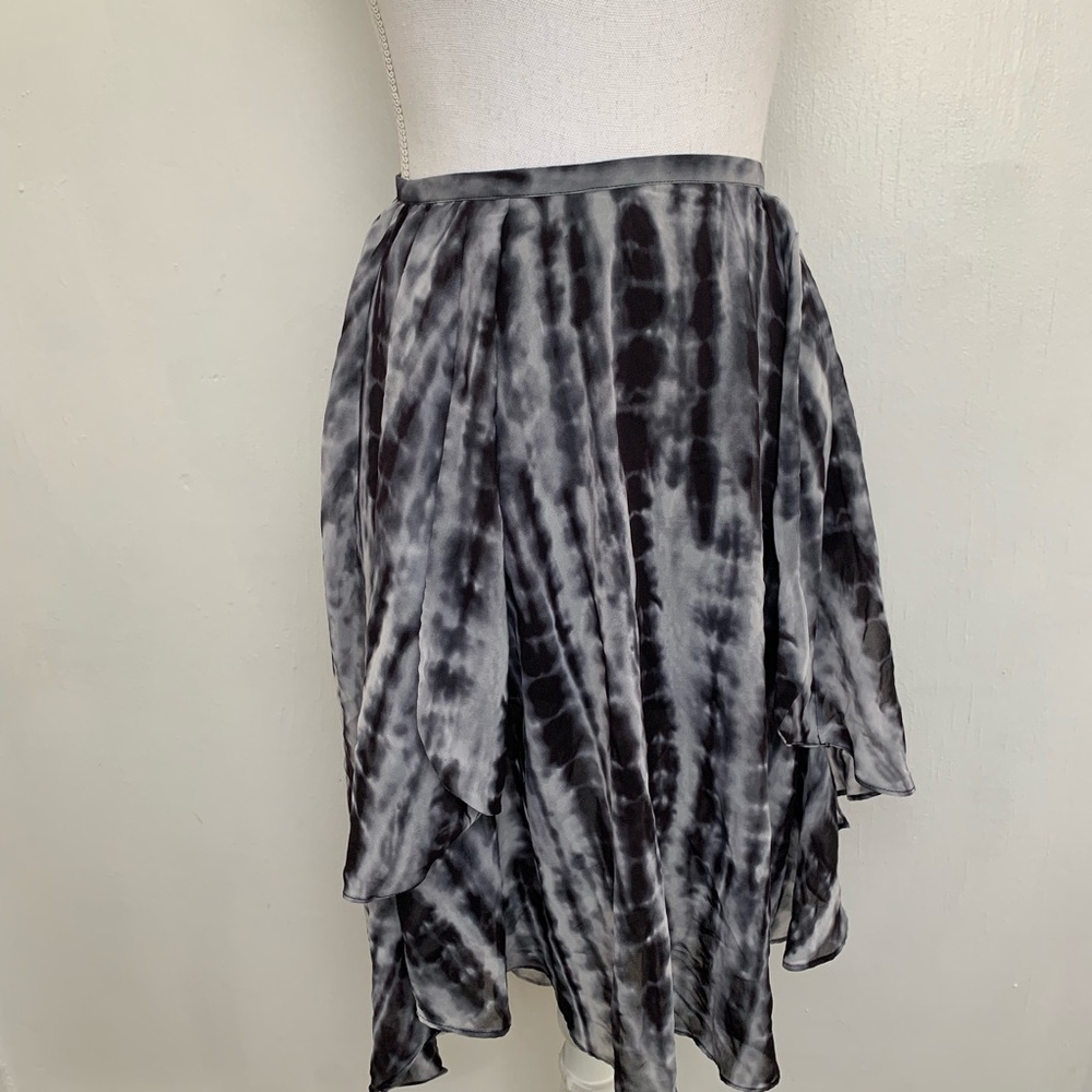 H•&M Divided•Tie Dye Patterned Boho Skirt